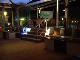 Otel Pantheon Hall Mesongí