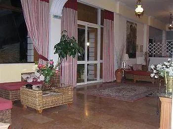 Pantheon Hall Otel 2*